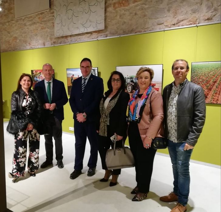 Prieto califica de recurso más que necesario el recién inaugurado Museo Etnográfico y del Ajo de Las Pedroñeras