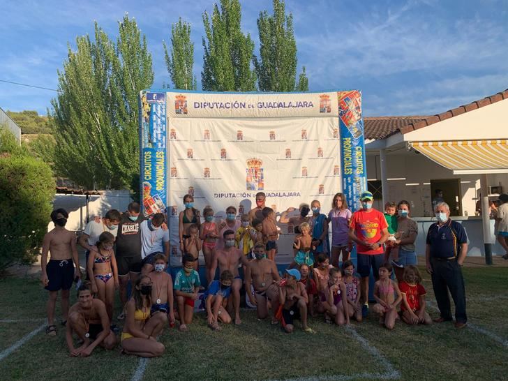 El Interpueblos de natación ha hecho escala este sábado en Pareja