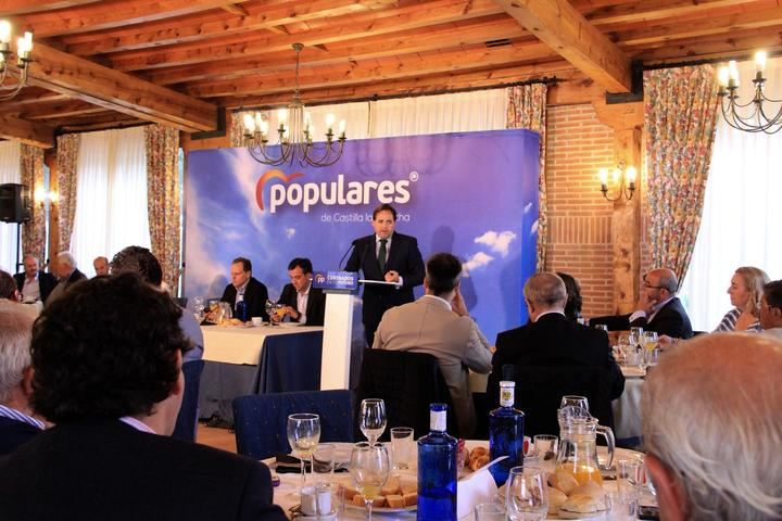 Paco Núñez se lleva a Daniel Lacalle a Cabanillas para hablar de economía junto a Jaime Celada