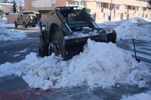 El Ayuntamiento de Guadalajara pide a los vecinos su colaboración para que RETIREN sus vehículos para facilitar la retirada de nieve acumulada en calzadas y aceras (Vea AQUÍ las calles afectadas)