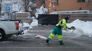Las autoridades de Guadalajara alertan de extremar la prudencia, en caso de tener que desplazarse, por la presencia de hielo en carreteras y viales 