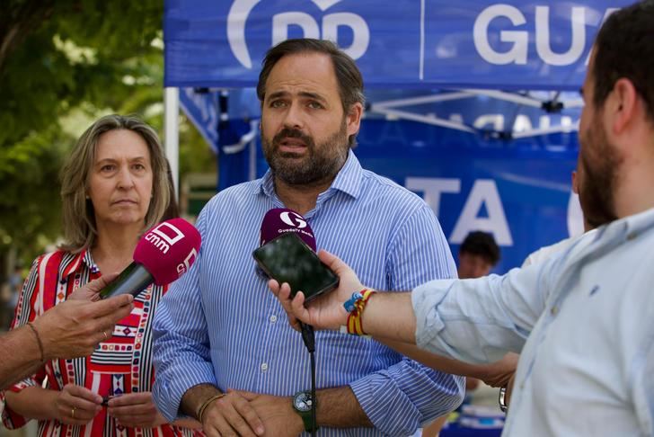 Núñez pide en Guadalajara concentrar el voto en torno al PP y dar una respuesta contundente en la urna para acabar con la deriva sanchista del PSOE