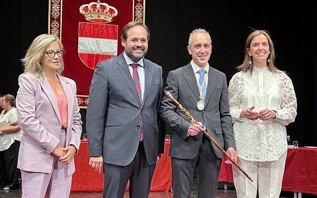 Núñez presume del salto cualitativo del PP en los ayuntamientos: Gobernamos en el 63% de la región