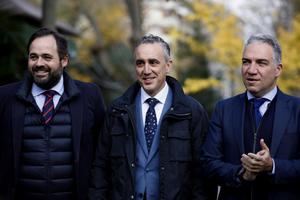 Núñez afirma que el martes Page escenificó un enfrentamiento pactado con Sánchez para el jueves votar con él modificar el delito de malversación