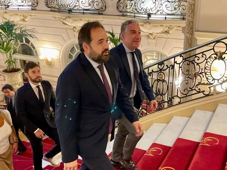 Núñez espera contar con los votos de Page para reclamar a Sánchez la suspensión de los impuestos a la gasolina en CLM