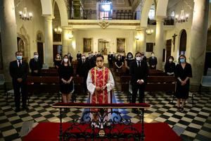 El PP-CLM, con Paco Núñez a la cabeza, rinde homenaje a los fallecidos a causa de la pandemia del coronavirus con motivo del Día de la Región