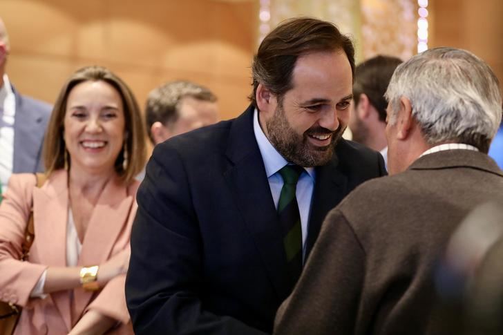 Núñez con Gamarra : “Pretendo un cambio sereno porque Castilla-La Mancha merece algo mejor. Mejor sanidad, más oportunidades, más transparencia y menos palabrería”