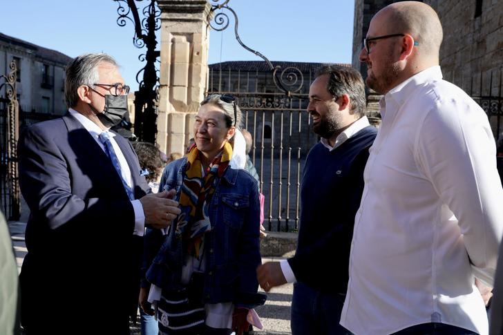 Paco Nuñez participa en la 56 Marcha Diocesana de la Virgen de la Salud de Barbatona y posterior Misa