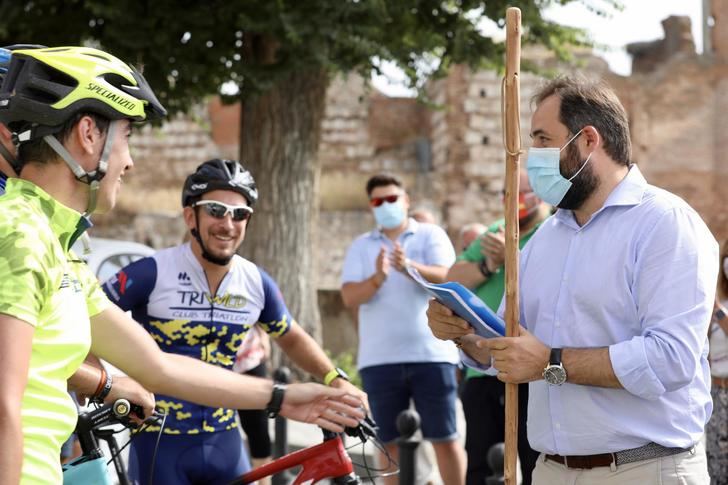 Núñez exige a Page que suspenda sus vacaciones y se ponga de inmediato a reclamar a Sánchez una solución a la subida histórica del precio de la luz