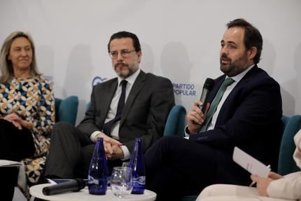 Núñez anuncia el desarrollo de un polo de atracción de industria tecnológica en Castilla-La Mancha al frente del Gobierno autonómico 