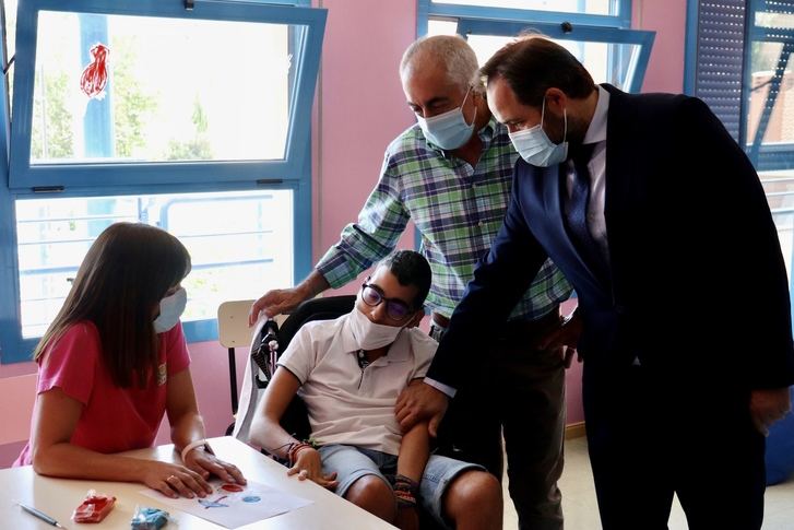 Núñez afirma que es incomprensible que Page se negara a apoyar la bajada del precio de los combustibles: Gobierna en el sentido contrario al que los ciudadanos le reclaman