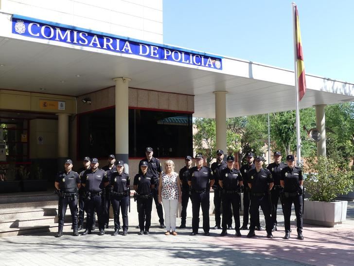 La subdelegada del Gobierno da la bienvenida a 14 nuevos policías nacionales incorporados a la Comisaría de Guadalajara