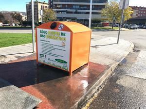 El Ayuntamiento de Guadalajara renueva los siete contenedores de reciclado de aceite de uso doméstico distribuidos por la ciudad