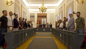 El Sal&#243;n de Plenos del Ayuntamiento de Guadalajara acoge su primera sesi&#243;n tras una remodelaci&#243;n integral