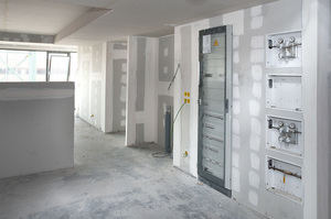 Guarinos a Page: Después de 6 años de gobierno y en la peor emergencia sanitaria no ha sido capaz de terminar ni de poner a disposición de los guadalajareños la ampliación del Hospital de Guadalajara