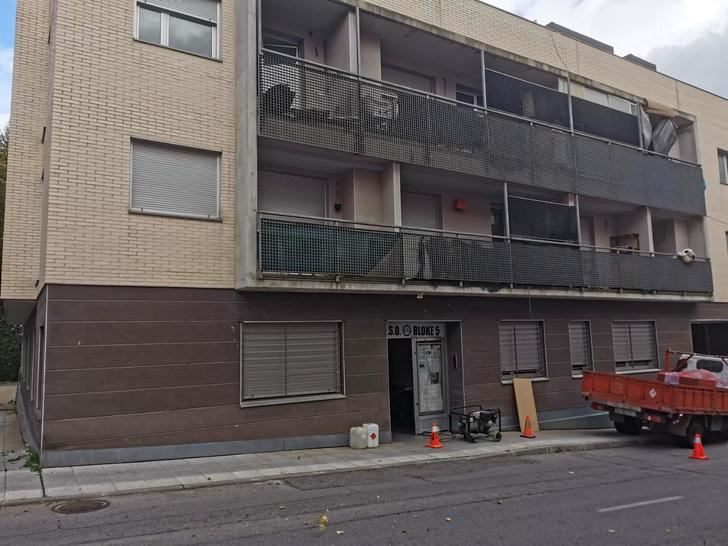Segunda intervención en los edificios OKUPADOS ilegalmente de la calle Navarrosa de Azuqueca