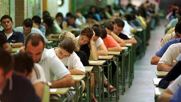 CSIF velará para que no se pierda ni una sola de las 716 plazas de las oposiciones de Enseñanzas Medias