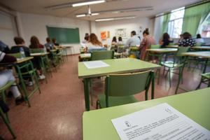 Un total de 1.163 personas se examinan hoy en Guadalajara para obtener una plaza de Auxiliar de Enfermería o Auxiliar Técnico Educativo