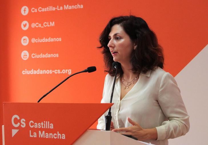 Orlena de Miguel: El PSOE debe de dejar de engañar a los castellanomanchegos. Pedro Sánchez no está negociando los presupuestos con C-LM con Page sino Torra, ERC y EH Bildu