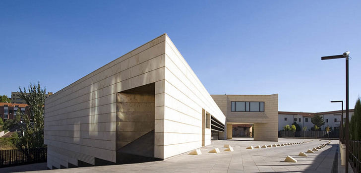 El Obispado publica un protocolo de “Tolerancia 0” contra el abuso sexual a menores