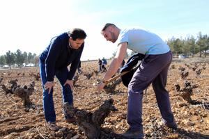 Paco Nuñez recuerda que los agricultores y ganaderos necesitan agua para regar e inversiones que garanticen sus explotaciones