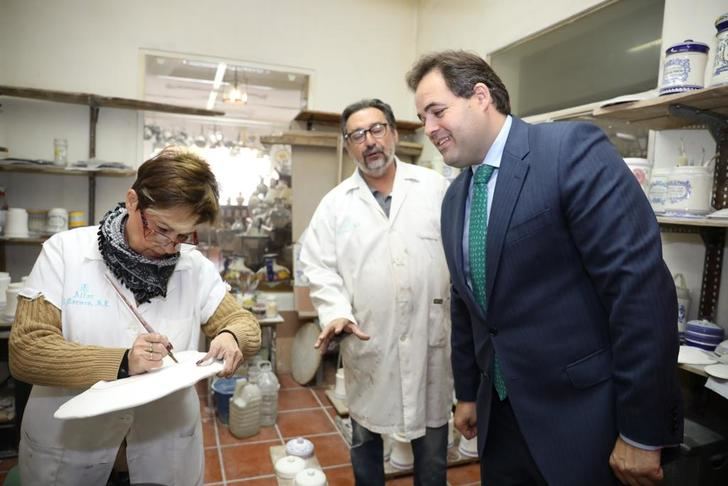 Paco Núñez señala que la declaración de la cerámica de Talavera y Puente como Patrimonio Inmaterial de la Humanidad es una “noticia sensacional” para C-LM