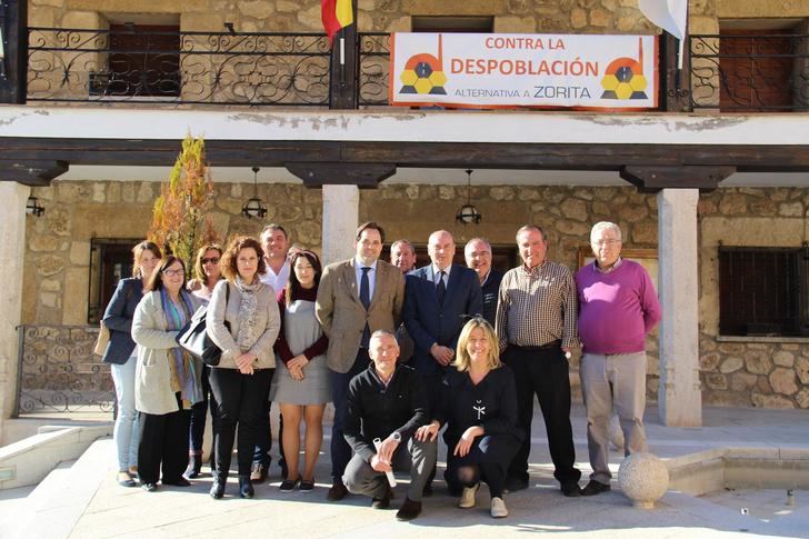 Paco Núñez apuesta por revitalizar el entorno de la Central Nuclear de Zorita a través del turismo y el desarrollo industrial para evitar la despoblación