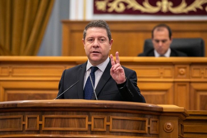 Denuncian la imagen de prepotencia que ayer ofreció el socialista Page en el Pleno de las Cortes Regionales al estilo Aló presidente, además de transmitir la sensación de 