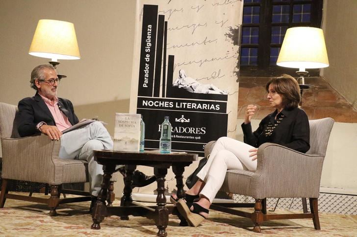 “No puedo escribir cuando no siento pasión por la historia que cuento”