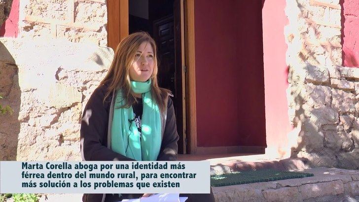 La alcaldesa socialista de Orea, Marta Corella, califica de "sangrante y una patada en el culo" una decisión de la Junta de Page