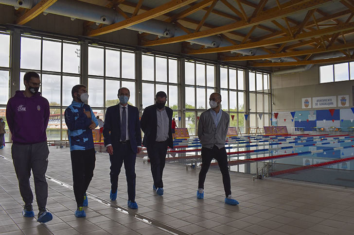 La piscina Fuente de la Niña de Guadalajara, sede este fin de semana del Campeonato de España de Salvamento y Socorrismo en las categorías cadete e infantil