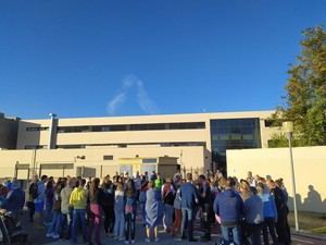 Sonora pitada contra el Gobierno socialista de Page por los problemas del Colegio Vadeluz-Yebes