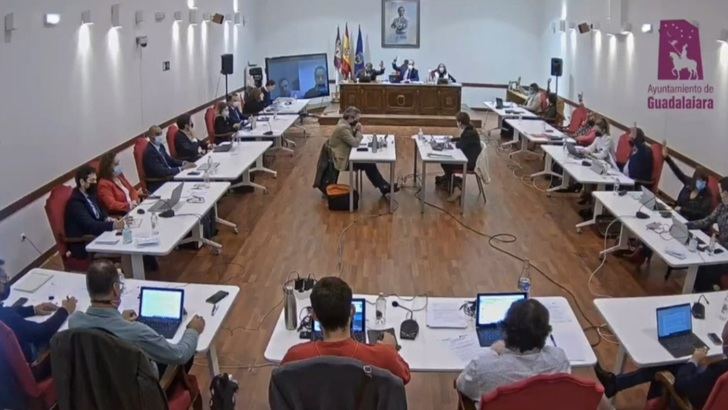 El PP denuncia que el gobierno de Rojo se opone a poner en marcha un plan de mejora de instalaciones deportivas que presentan un lamentable estado fruto de la dejadez