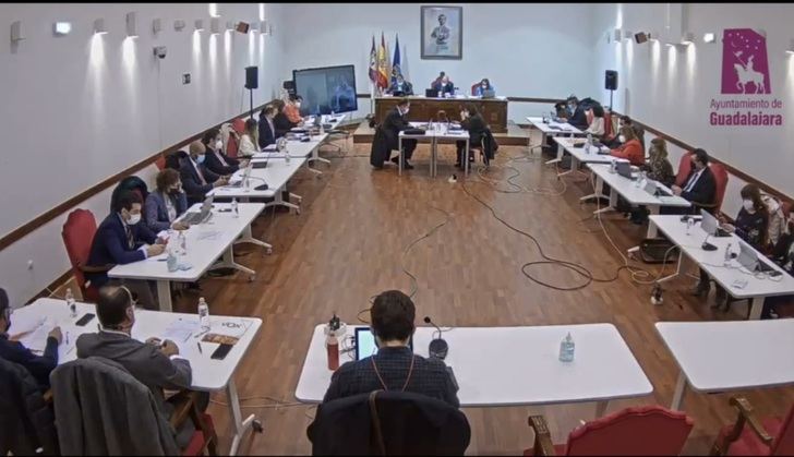 El PP de Guadalajara denuncia que PSOE y Podemos se alían para votar en contra del apoyo a la Policía y Guardia Civil