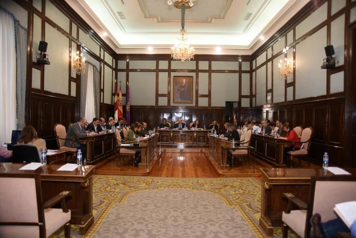 La Diputación de Guadalajara acuerda, a propuesta del Grupo Popular, apoyar a los catalanes que sufren el acoso de los grupos radicales separatistas