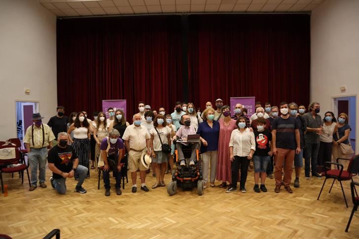 Militantes de Podemos celebran un nutrido acto de campaña en Toledo en apoyo a la candidatura de Ione Belarra