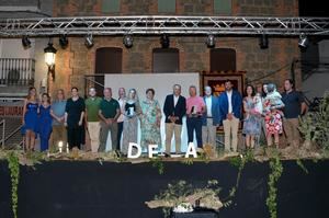 La poeta sevillana Inmaculada González, gana la XI edición de los Premios Deza de Poesía