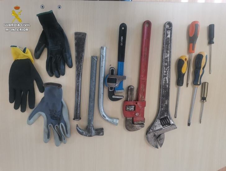 La Guardia Civil detiene a dos personas tras numerosos robos en comercios de la provincia de Ciudad Real