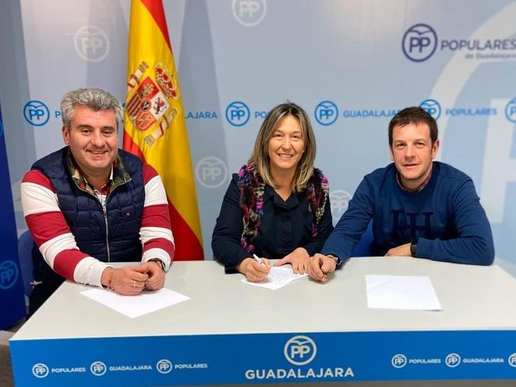 Guarinos y Vieco se reúnen para poner en común actuaciones y solicitar las inversiones necesarias para Fontanar