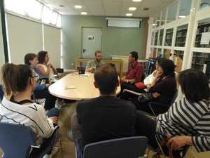 El libro de poemas "Corazón de agua" de Miguel Esteban Martínez en la Biblioteca de Cabanillas