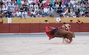 Roca Rey y Ginés Marín, oreja por buenas estocadas en Guadalajara...a pesar del viento