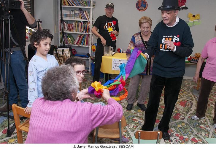 El profesor Potato y el mago Curro visitan el Hospital de Guadalajara