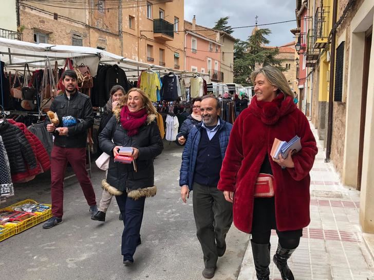 Valmaña y Guarinos, de campaña "Puerta a puerta" en Molina de Aragón 