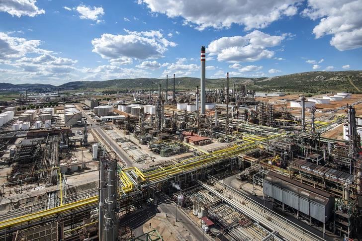 Un conato de incendio en planta de Lubricantes de Repsol Puertollano obliga a activar el plan de emergencia