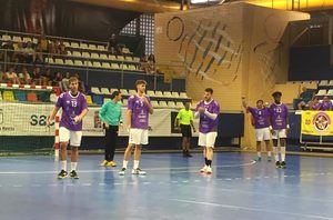 Ensayos, probaturas y buenas sensaciones en el primer amistoso del Quabit BM Guadalajara