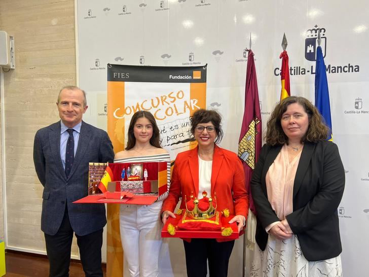 Una escolar daimieleña de 1º de E.S.O. gana la 43ª edición del ¿Qué es un rey para ti? en Castilla-La Mancha
