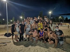 El parque de Valmores de Quer ha acogido una exhibición y competición freestyle de Calistenia