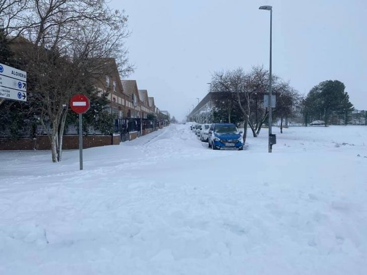 La colaboración ciudadana y de empresas locales con el Ayuntamiento de Quer minimiza el impacto de Filomena