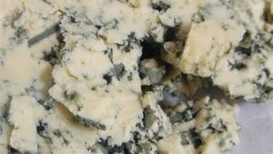 Pagan 14.300 euros por el mejor queso de Cabrales