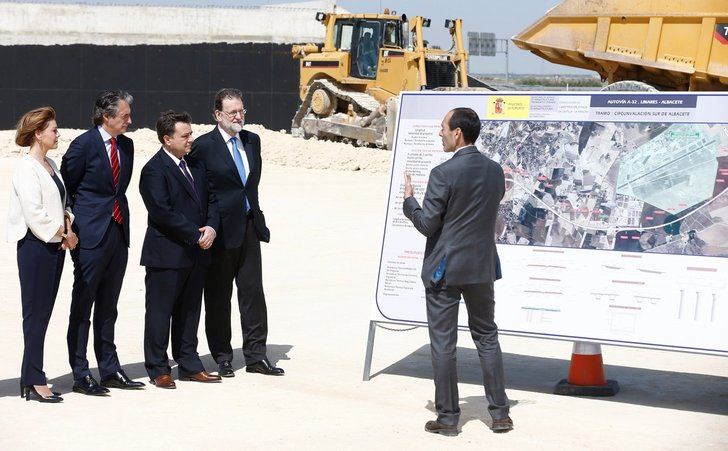 Rajoy anuncia inversiones millonarias para mejorar las comunicaciones por tren y carretera en Castilla-La Mancha